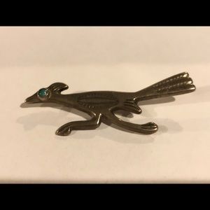 Road runner pin 925